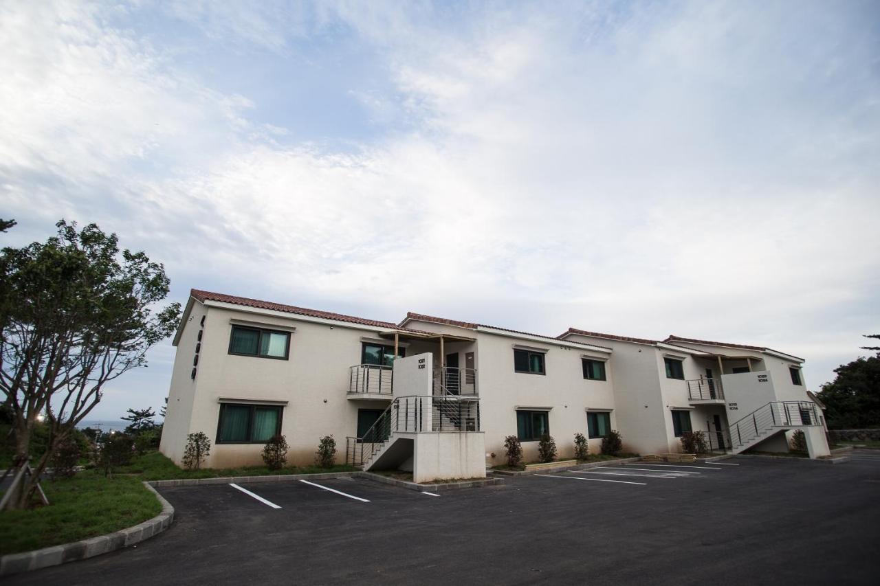 Jeju Marevo Resort Exterior photo