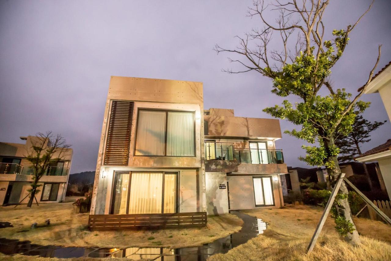 Jeju Marevo Resort Exterior photo